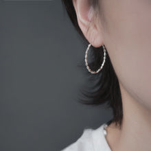 Load image into Gallery viewer, 925純銀|亮面麻花耳扣(大/小)Glossy Twist Hoop Earrings|E326