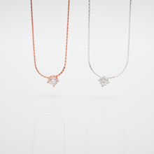 Load image into Gallery viewer, 925 sterling silver tiny crystal necklace is a popular style that is simple. classic design,elegant style,popular style,shiny accessories,Perfect gift BFF,suitable for girls.925純銀輕奢迷你水鑽項鍊,簡約時尚,優雅氣質,百搭配件,日常休閒穿搭,母親節禮物,精緻生日禮物。