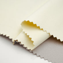 Load image into Gallery viewer, Keep your silver jewelry shiny and tarnish-free with our reusable silver polishing cloth. Perfect for daily silver maintenance and safe cleaning.
ReusableCloth,GentleOnSilver,SilverCleaning,ShinySilver.
拭銀布 Silver Polishing Cloth清潔專用,銀飾清潔,加購配件,保養銀飾