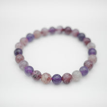Load image into Gallery viewer, Strawberry Quartz&Amethyst Bracelet with beautiful mixed quartz color. Everyone piece is unique. Best gift for your best friend/ BFF, birthday gift, valantine's day gift and daily wear. 天然草莓晶+紫水晶手鍊, 每一條都是獨一無二混合水晶配搭,能改善人際關係提升人緣,讓你思緒清晰等多重功效,最佳的節日禮物,閨蜜禮物,生日及情人節禮物。彈力線設計,可調節長度,適合天天配戴。