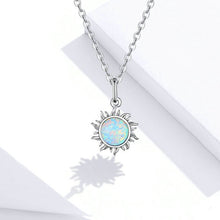 Load image into Gallery viewer, 925純銀小太陽歐泊石項鍊 (銀色) Beautiful & unique Design 925 Sterling Silver Sun necklace with opal stone in shinny silver plating