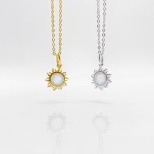 Load image into Gallery viewer, Beautiful & unique design 925 Sterling Silver Sun necklace with opal stone. (幻彩歐泊石純銀項鏈)The chain length is adjustable with extension chain. This is cool & vintage design is from our designer jewelry collection which is best gift for mother's day, Christmas, birthday and the new year. 925 純銀小太陽幻彩項鏈,歐泊石項鍊,適合夏天,生日禮物首選,獨特設計吸引目光。
