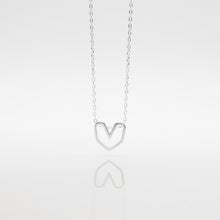 Load image into Gallery viewer, 925 sterling silver hollow heart necklace with adjustable extension chain. beautiful gift,anniversary gift,unique design,romantic style,suitable for girls,Chinese Valentine's Day.925 純銀鏤空菱角愛心項鍊,周年紀念禮物,甜蜜約會搭配,定情禮物,情人節送禮,適合約會穿搭,有意義的禮物,西洋情人節禮物。