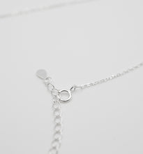 Load image into Gallery viewer, 925 sterling silver hollow heart necklace with adjustable extension chain. beautiful gift,anniversary gift,unique design,romantic style,suitable for girls,Chinese Valentine's Day.925 純銀鏤空菱角愛心項鍊,周年紀念禮物,甜蜜約會搭配,定情禮物,情人節送禮,適合約會穿搭,有意義的禮物,西洋情人節禮物。