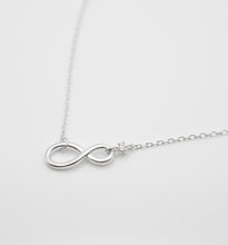 Load image into Gallery viewer, 925 sterling silver infinity necklace with adjustable extension chain. special day gift,delicate gift,for lover,popular style,FashionJewelry,Chinese Valentine's Day,mother's Day.925 純銀無限項鍊,經典風格,簡約細緻,日常加分飾品,情人節禮物首選,交換禮物,日常搭配,有意義的禮物。
