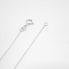 Load image into Gallery viewer, 925 sterling silver "Fa" charm floral necklace with adjustable extension chain.
Blessing Tag,New Year gifts,Blessing Gift,Exquisite charming,gift for her,Surprise Gifts.925 純銀發牌小花項鍊，新年限定，祝福禮物，開運飾品，麻將開運小物，適合送禮，適合出遊配戴。

