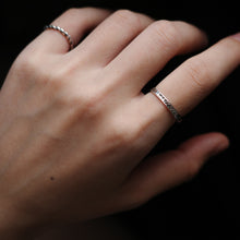 Load image into Gallery viewer, 925純銀｜菱格紋開口戒 Quilted Ring｜R449
