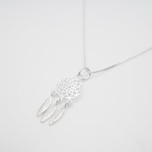 Load image into Gallery viewer, 925 sterling silver dream catcher necklace classic fashion design. funky design, popular style, beautiful accessories, mother&#39;s Day, anniversary, best gift for birthday. 925 純銀捕夢網項鏈，美夢成真項鍊，適合送禮，畢業禮物，祝福禮物，適合日常配戴，適合出遊旅行，有意義的禮物。
