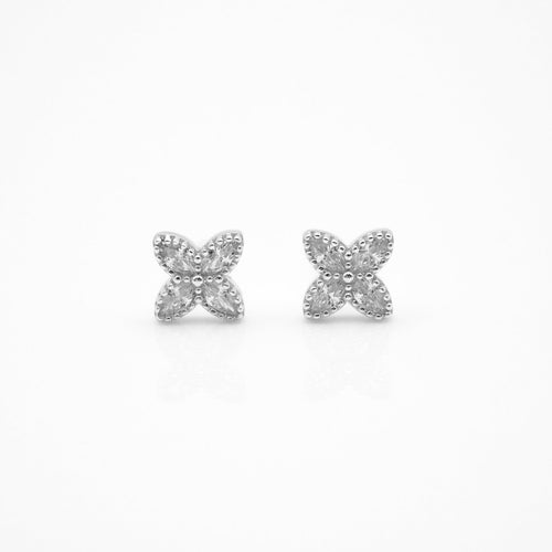925 sterling silver Hypoallergenic it’s suitable for sensitive skin.
for best friend,trendy design,delicate gift,shiny accessories,Chinese Valentine's Day,anniversary surprise.925純銀十字花水鑽耳環，精緻閃亮，日常百搭，適合約會穿搭，氣質迷人，任何場合都可搭配。
