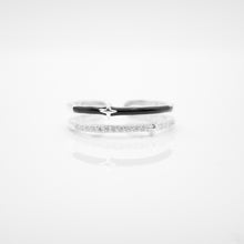 Load image into Gallery viewer, 925 sterling silver black double-layer cross ring open ring with adjustable size.
graduation gift,unique design,popular style,shiny accessories,suitable for any occasion.925 純銀銀黑十字雙層開口戒，款式獨特，率性風格，不退流行的經典款，個性化飾品，浪漫禮物，約會穿搭推薦。

