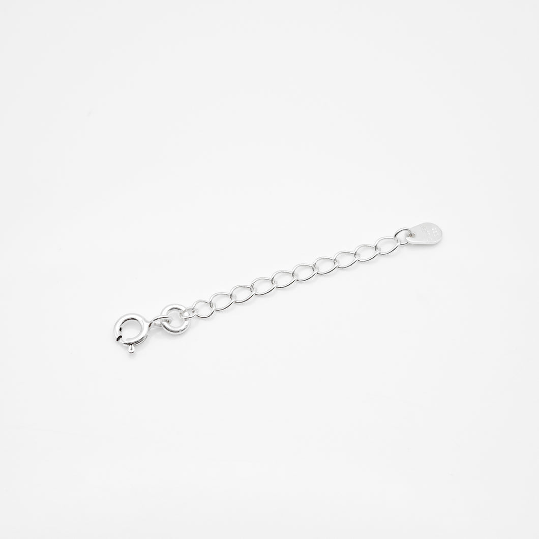 Sterling Silver Extender Chain – extends the length of bracelet or necklace
925純銀延長鍊條，加長項鍊、手鍊，日常搭配，鍊條配件，純銀配件，經典配件。
