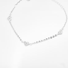 Load image into Gallery viewer, 925 sterling silver pave heart triple bracelet with adjustable extension chain.
anniversary gift,delicate gift,shiny accessories,Versatile piece,Ethereal style,Romantic surprise.925 純銀三心水鑽手鍊，精緻百搭，適合生日送禮，情人節送禮推薦，仙氣十足，浪漫的節日禮物。

