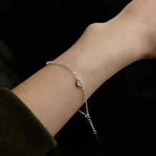 Load image into Gallery viewer, 925 sterling silver pave heart triple bracelet with adjustable extension chain.
anniversary gift,delicate gift,shiny accessories,Versatile piece,Ethereal style,Romantic surprise.925 純銀三心水鑽手鍊，精緻百搭，適合生日送禮，情人節送禮推薦，仙氣十足，浪漫的節日禮物。

