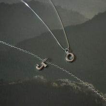 Load image into Gallery viewer, 925純銀｜客製化英文字母項鍊 Customized English Alphabet Necklace｜N000
