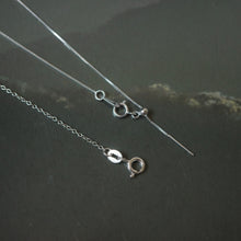Load image into Gallery viewer, 925純銀｜客製化英文字母項鍊 Customized English Alphabet Necklace｜N000
