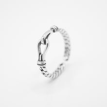 Load image into Gallery viewer, 925純銀｜繩扣開口戒 Rope Buckle Rings｜R430
