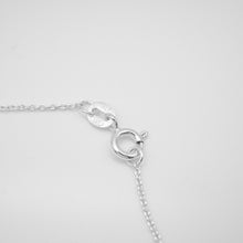 Load image into Gallery viewer, 925 sterling silver toy horse necklace is a popular style that is simple. Perfect gift BFF,childlike style,Beautiful design,suitable for any occasion,Double Seventh Festival.925純銀玩具小馬項鍊，日常搭配，童趣禮物，百搭配件，紀念禮物，兒童節禮物，甜美可愛風格，母親節禮物。
