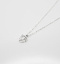 Load image into Gallery viewer, 925純銀｜滿鑽愛心項鍊 Heart Crystal Necklace｜N211
