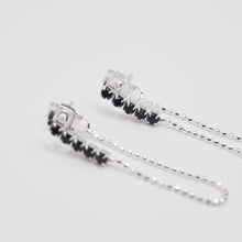 Load image into Gallery viewer, Elegant and Classic Design 925 Sterling Silver hypoallergenic earrings with Cubic Zirconia Chain dangling. Clear Crystal and Jet colour available. Best gift of valentine, birthday, mother&#39;s day and BFF.  925純銀排鑽垂鍊耳環，抗敏感耳環，氣質款式，獨特風格，聖誕交換禮物，時尚配件，聚會穿搭配件，適合出遊配戴。

