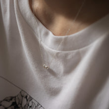 Load image into Gallery viewer, Wearing Ginkawa 925 sterling silver donut necklace with adjustable extension chain. Cute style, for lover, cute style, daily wear, BFF,Valentine&#39;s Day, beautiful gift. 925 純銀小豆豆項鏈，可愛時尚配件，適合朋友聚會，出遊旅行穿搭，閨蜜禮物，適合送禮，畢業禮物首選，可愛簡單日常風格。
