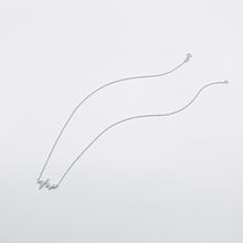 Load image into Gallery viewer, Elegant and beautiful sterling silver Heartbeat necklace which is classic, forever which is perfectly match with your daily mix and match dressing. Best gift for new year, mother&#39;s day, BFF, birthday and valentine&#39;s day present. 925 純銀怦然心動鎖骨鏈配閃亮釘鑲閃亮水鑽
