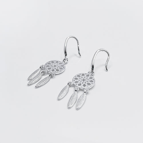 Dream catcher earrings with 925 Sterling Silver hypoallergenic hook earrings. Best for birthday gift and BFF. 925純銀捕夢網耳環，抗敏感耳勾，適合送禮，生日禮物，情人節禮物，精緻有意義，自戴送禮都合適。