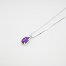 Load image into Gallery viewer, Ginkawa nature gems necklace with adjustable extension chain. Beautiful color and easy match with your daily dress. The best gift of birthday, new year, BFF and mother&#39;s day gift. 925 純銀天然水晶項鍊，能夠帶來正能量，適合生日送禮或自用， 每一條都是獨一無二，能帶來正能量提升財富運及人緣，減壓力及令人平和的力量等多重功效，最佳的節日禮物，閨蜜禮物，生日及情人節禮物。彈力線設計，可調節長度，簡單高貴又易佩搭，適合經常配戴。
