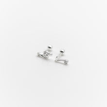 Load image into Gallery viewer, 925 sterling silver music note earrings with Hypoallergenic earrings. unique style,popular style,funky design,elegant girl,date wear,graduation gift,delicate gift,Teacher’s Day gift.925 純銀音符轉珠耳環 ，抗敏感耳環，優雅氣質，紀念禮物，犒賞自己的禮物，教師節禮物，適合送禮，約會穿搭，定情禮物。
