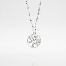 Load image into Gallery viewer, 925 sterling silver tree of life necklace popular and unique design. meaningful gift,graduation gift,daily jewelry,for best friend,anniversary,Thanksgiving.925 純銀生命之樹項鍊，獨特風格，定情禮物，生日禮物首選，適合天天配戴，簡單風格易搭配。
